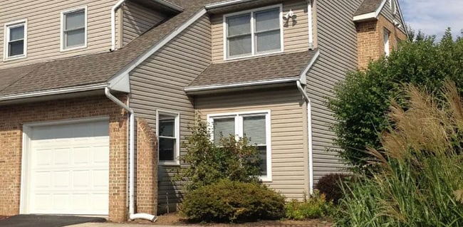 property at 375 Jonathan Ct