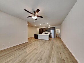 1941 Buffalo Hill Dr in Mesquite, TX - Building Photo - Building Photo
