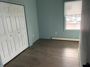 420 Emmet St in Ypsilanti, MI - Building Photo - Building Photo