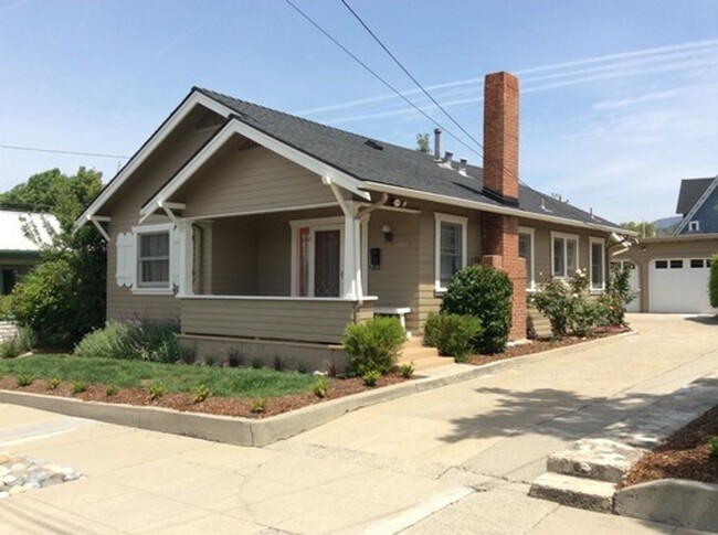 property at 1812 Garden St