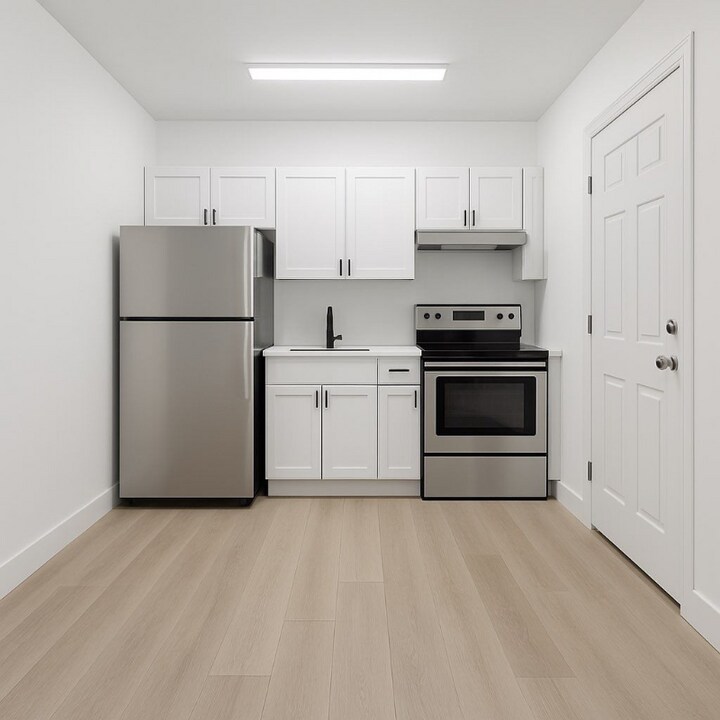 320 NE 13th Ave in Boynton Beach, FL - Building Photo