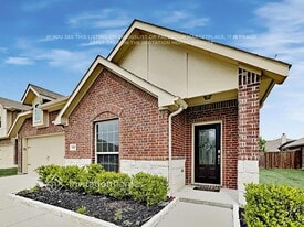 120 Griffin Ave in Royse City, TX - Building Photo