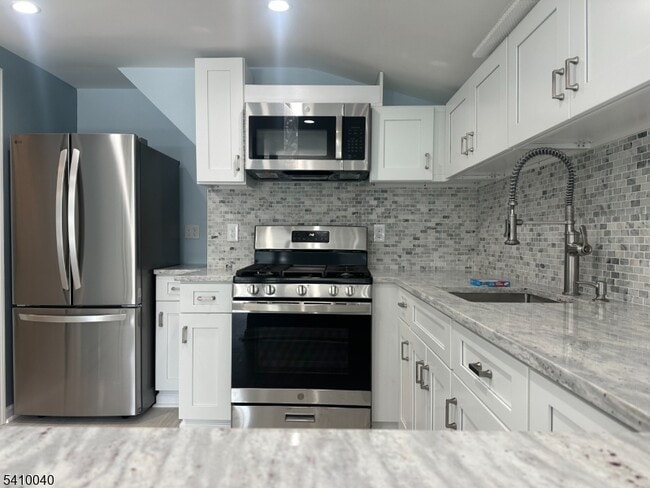 property at 202 Black Oak Ridge Rd