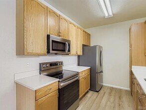 14211 East 1st Drive, Unit 307 in Aurora, CO - Building Photo - Building Photo