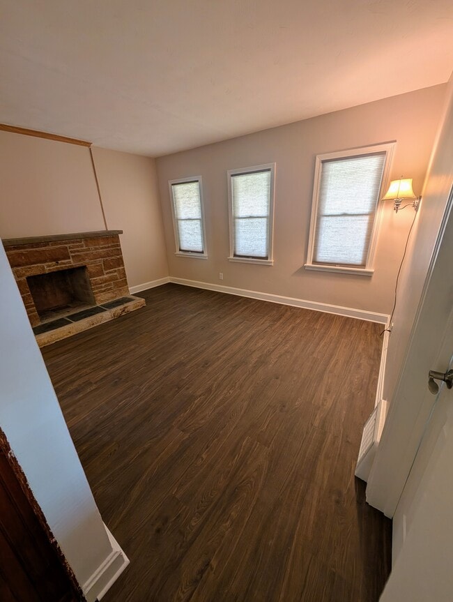 412 University Ave, Unit Apartment 1 in Buffalo, NY - Building Photo - Building Photo