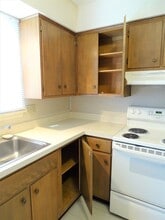 112 Garden Ave in Myerstown, PA - Foto de edificio - Building Photo