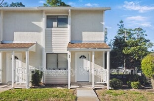 480 Reed Canal Rd in South Daytona, FL - Building Photo