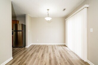 8544 Sweet Birch Dr in Indianapolis, IN - Building Photo - Building Photo