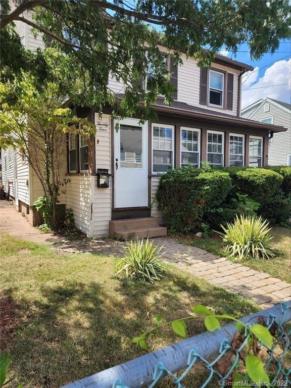24 Moore St in Manchester, CT - Building Photo - Building Photo