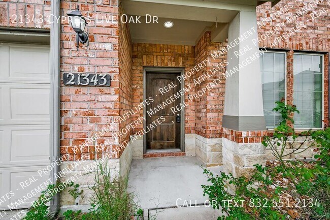 21343 Cypress Live Oak Dr in Cypress, TX - Building Photo - Building Photo