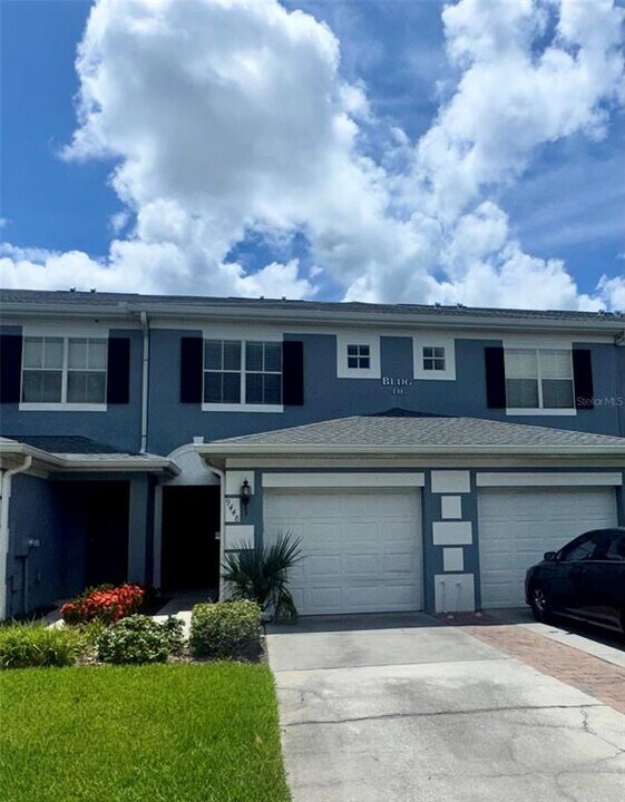 9448 Flowering Cottonwood Rd in Orlando, FL - Building Photo
