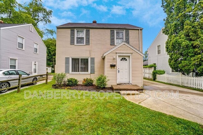 property at 1017 Searles Rd