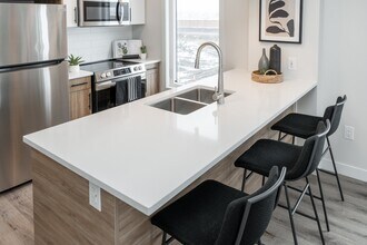 Latitude 49 Townhomes in Winnipeg, MB - Building Photo - Building Photo