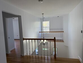 94 Rice St in Wellesley, MA - Building Photo - Building Photo