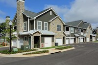 Retreat at Greystone - Retreat at Greystone Apartments in Birmingham, Alabama