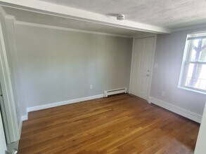 40 Bigelow St, Unit C in Quincy, MA - Building Photo - Building Photo