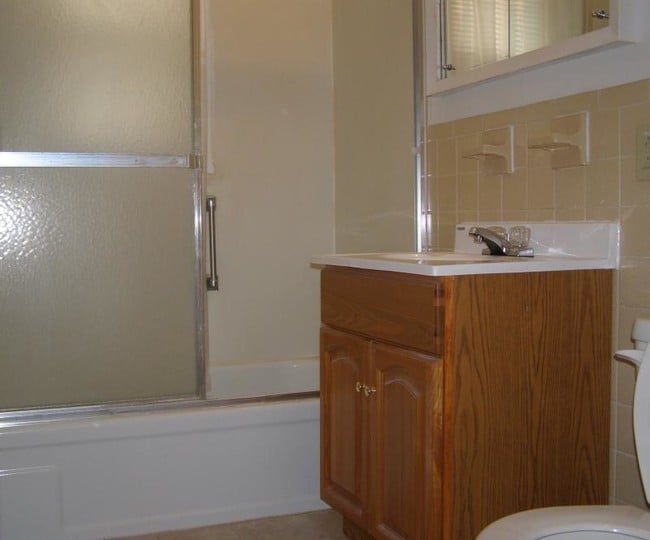 5 Highview Dr, Unit 95 highview Drive in Pittsfield, MA - Building Photo - Building Photo