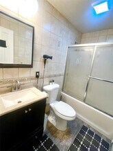 16 Charles St in Middletown, NY - Building Photo - Building Photo