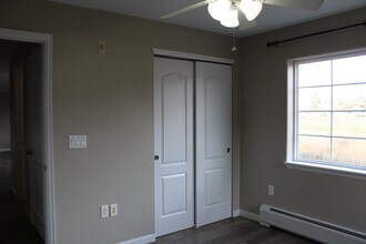 495 River View Dr in New Castle, CO - Building Photo - Building Photo
