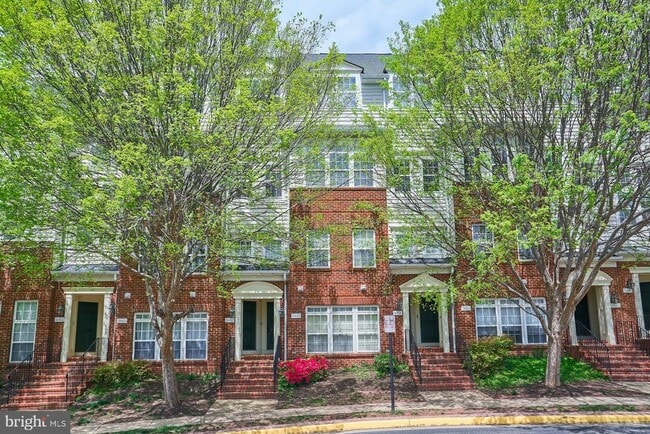 14456 Village High Street