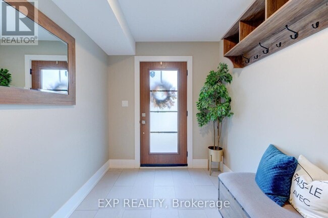 3 Spring Ln in Brantford, ON - Building Photo - Building Photo