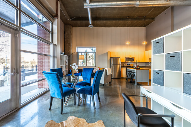 Vine Street Lofts