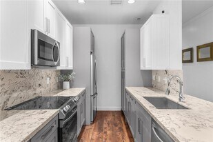 4410 Morgan Ln in Cooper City, FL - Building Photo