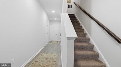 110 Edelweiss Wy in Stephenson, VA - Building Photo - Building Photo