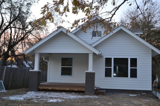 property at 628 Washington St
