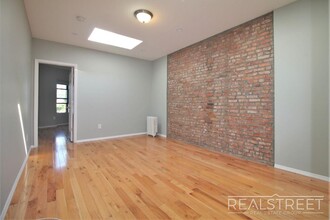 168 7th Ave in Brooklyn, NY - Building Photo - Floor Plan