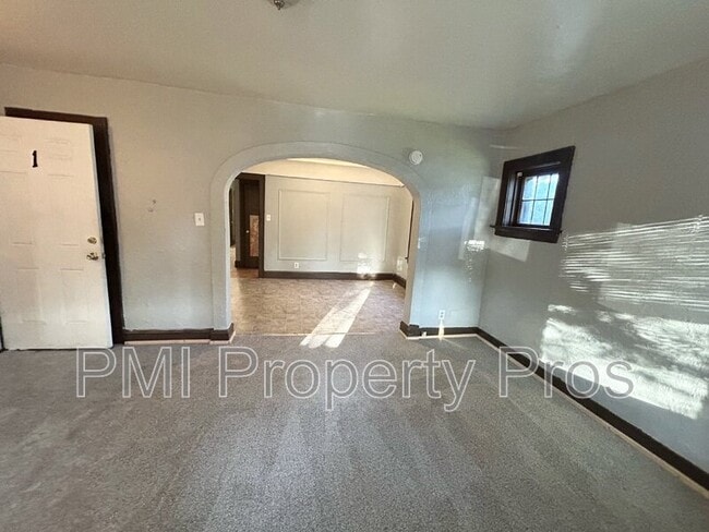 property at 3112 N 38th St