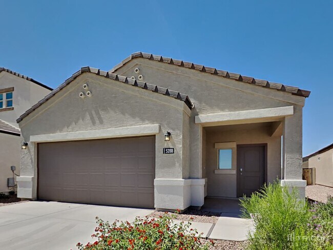 5288 Iridium Wy in San Tan Valley, AZ - Foto de edificio - Building Photo
