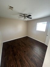 210 W Genie St in Chalmette, LA - Building Photo - Building Photo