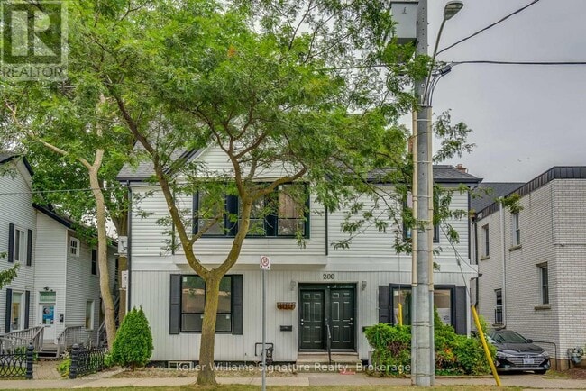 200-200 King St in St Catharines, ON - Building Photo - Building Photo