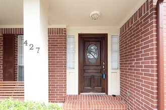 427 Birch Hill Dr in Sugar Land, TX - Building Photo - Building Photo