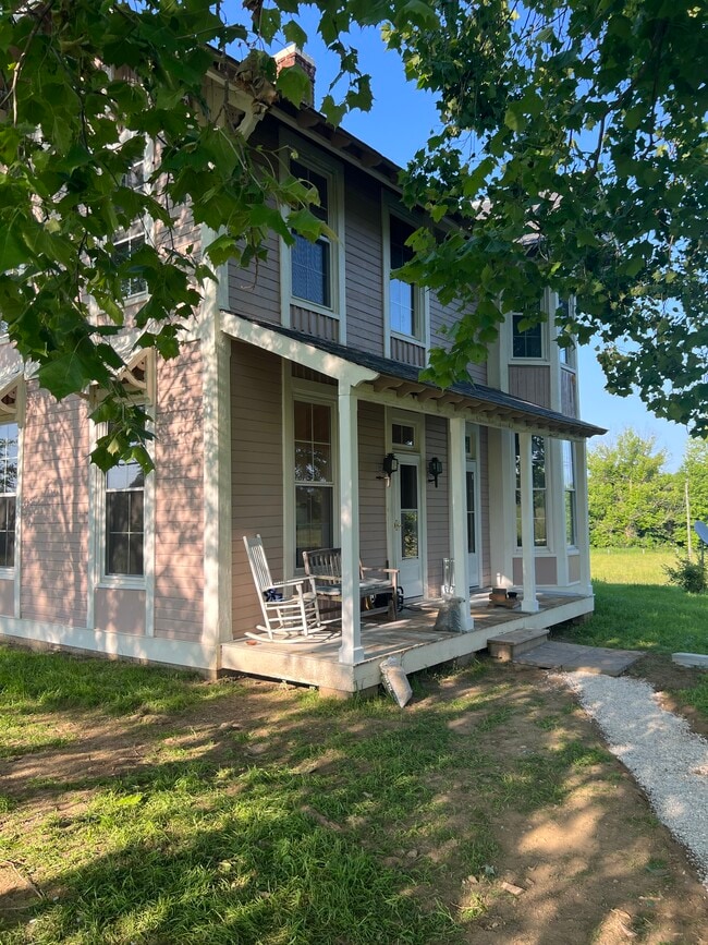1173 Bracketts Farm Rd in Louisa, VA - Building Photo - Building Photo