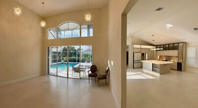 7686 La Corniche Cir in Boca Raton, FL - Building Photo - Building Photo