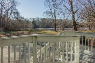 581 Washington St in Easton, MA - Building Photo - Building Photo