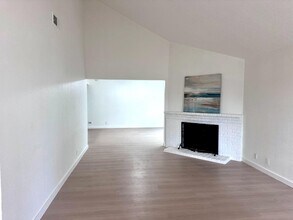 4507-4507 Zachary Way in Sacramento, CA - Building Photo - Building Photo