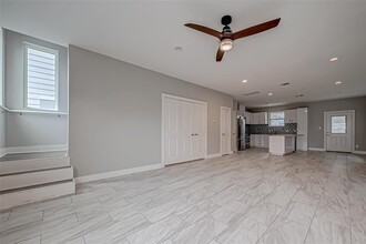 119 E 32nd St in Houston, TX - Building Photo - Building Photo