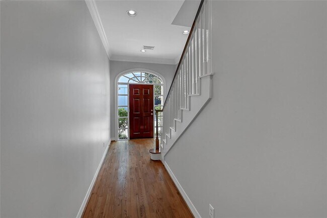 2920 Saint St in Houston, TX - Building Photo - Building Photo