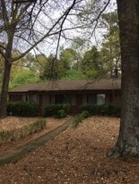315 Epps Bridge Rd in Athens, GA - Building Photo