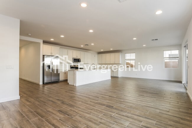 10134 E Ulysses Ave in Mesa, AZ - Building Photo - Building Photo