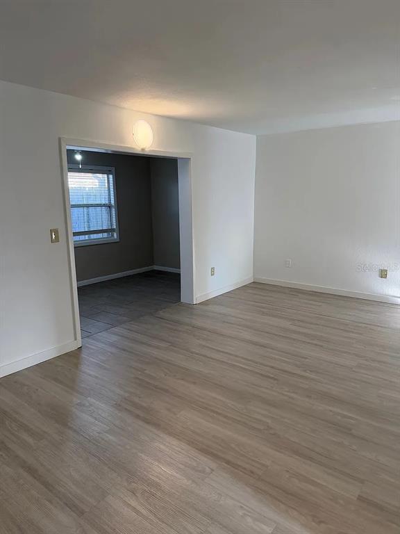 13905 Village Terrace Dr in Tampa, FL - Building Photo - Building Photo