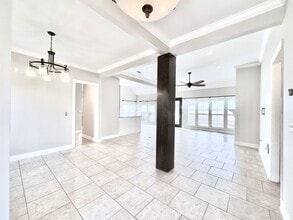 6157 Breeze Point Dr in Gonzales, LA - Building Photo - Building Photo