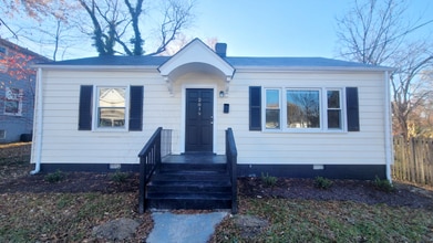 2019 National St in Richmond, VA - Foto de edificio - Building Photo