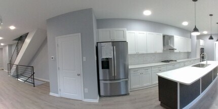 29 W Logan St in Philadelphia, PA - Building Photo - Building Photo