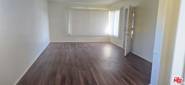 2635 W Imperial Hwy in Inglewood, CA - Building Photo - Building Photo