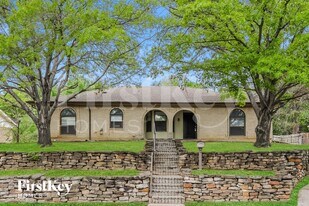 3417 Willowcrest Dr, Unit 0911 in North Richland Hills, TX - Building Photo