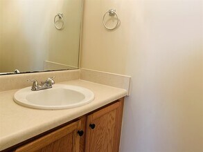 3941 Tyler Bluff Ln in Raleigh, NC - Building Photo - Building Photo